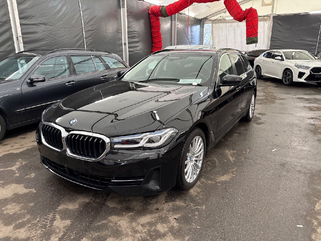 BMW 5 Baureihe 5 Touring 530 e xDrive 2.0 215KW AT8 E6d
