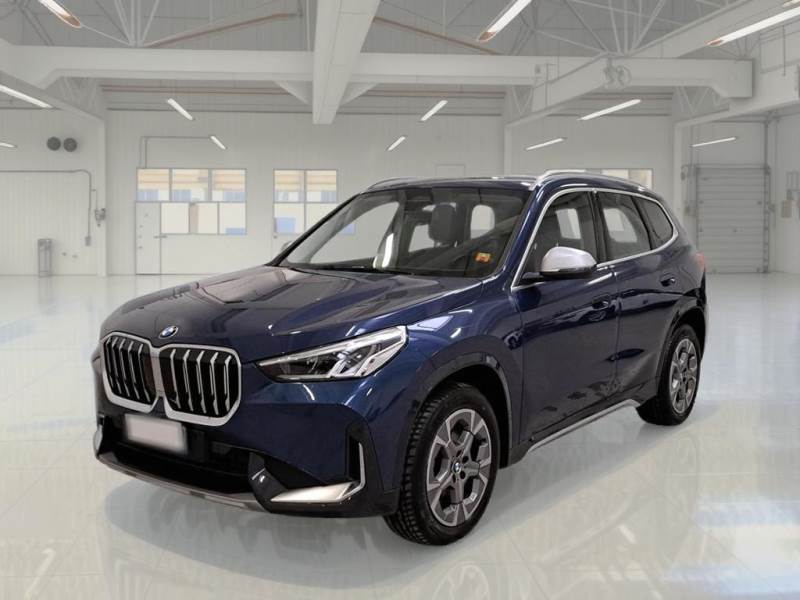 BMW X1 BMW X1 / 2022 / 5P / SUV XDRIVE 23D X-LINE DCT