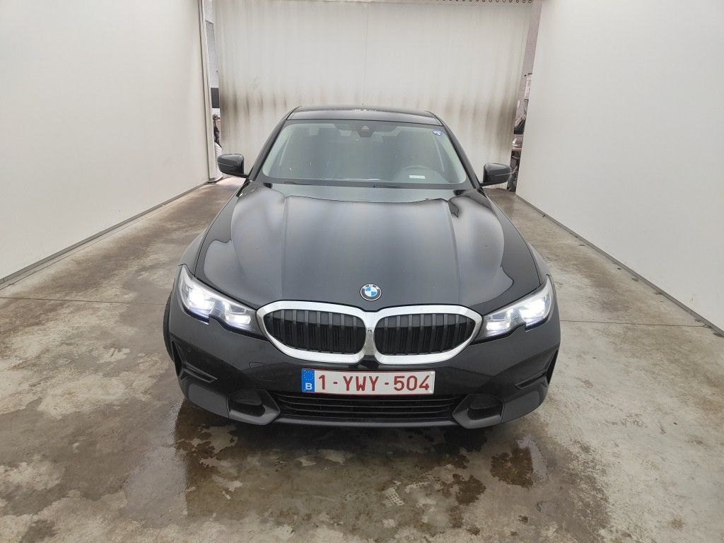 BMW SERIE 3  BMW 3 Reeks Berline 316dA (90 kW) 4d
