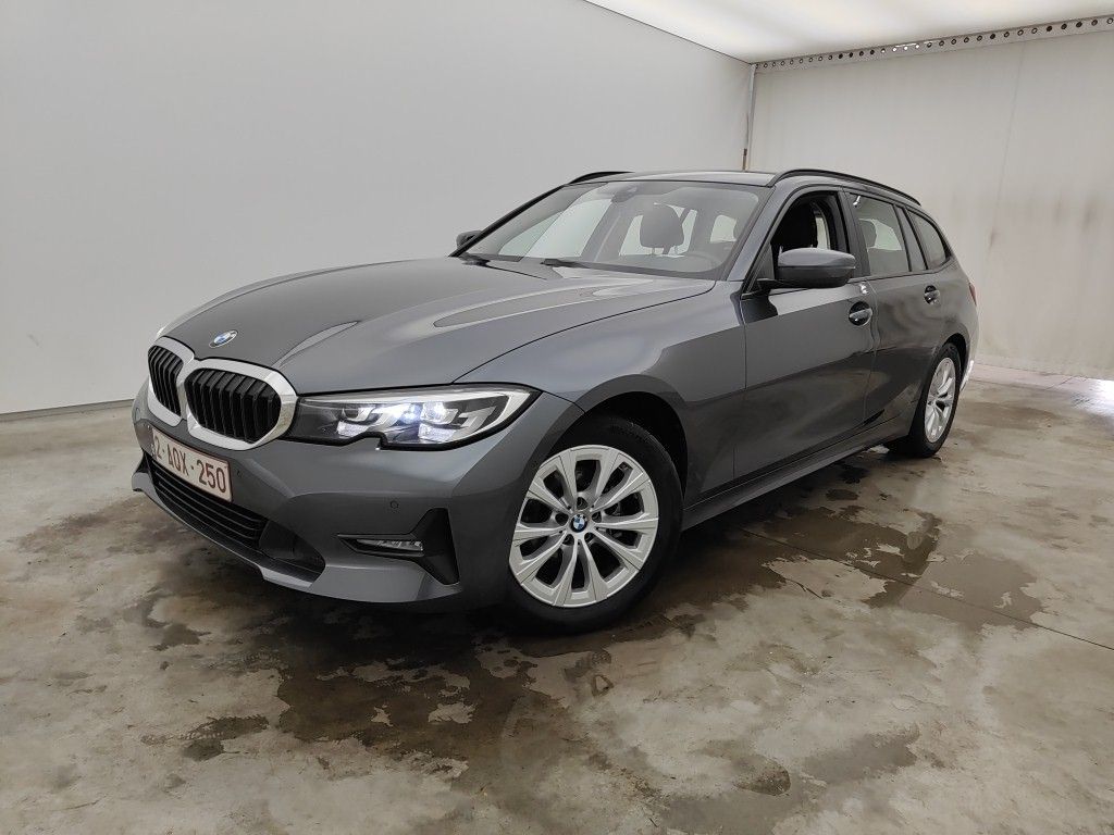 BMW SERIE 3  BMW 3 Reeks Touring 318dA (100 kW) 5d