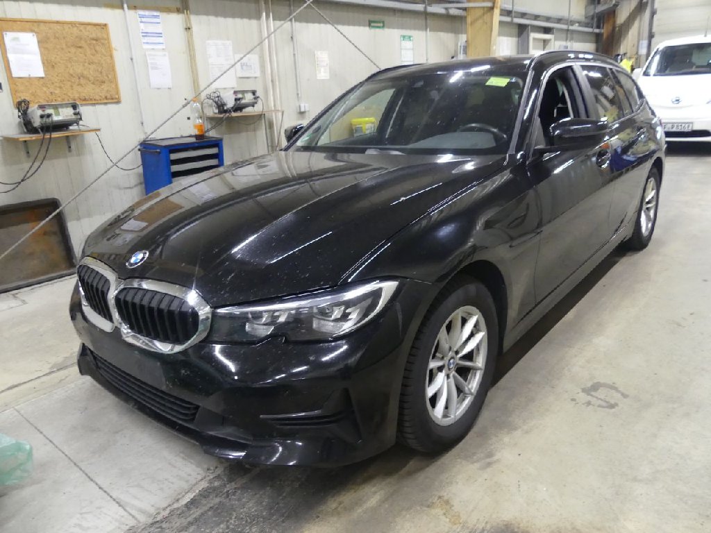 BMW SERIE 3  Baureihe 3 Touring 318 d Advantage 2.0 110KW AT8 E6d