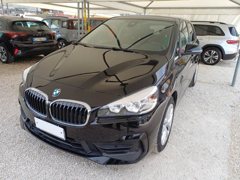 BMW SERIE 2 BMW SERIE 2 ACTIVE TOURER / 2018 / 5P / MONOVOLUME 225XE IPERFORMANCE BUSINESS AUTOM.