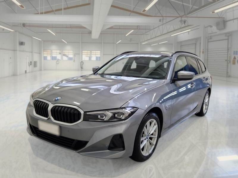 BMW SERIE 3  BMW SERIE 3 / 2022 / 5P / STATION WAGON 330E XDRIVE LUXURY TOURING AUTO