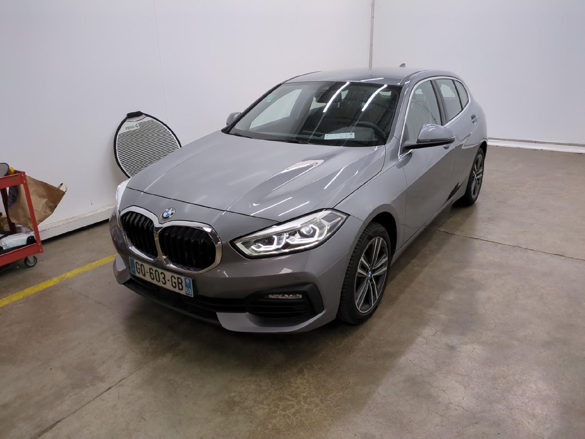 BMW SERIE 1 1 Berline 116 d Business Design 1.5 115CV BVA7 E6d
