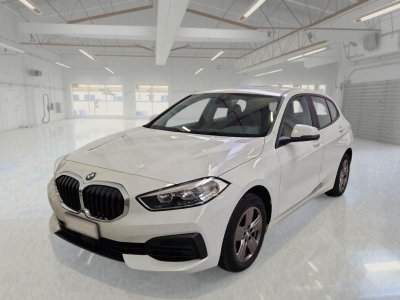 BMW SERIE 1 BMW SERIE 1 / 2019 / 5P / BERLINA 118D BUSINESS ADVANTAGE