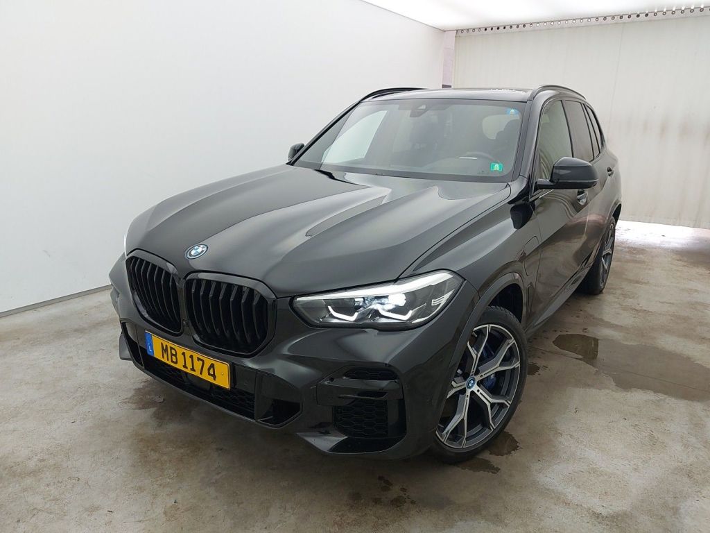 BMW X5 BMW X5 - 2018 3.0AS xDrive45e 286 PHEV (EU6d-TEMP) 5d ///M-SportKit (total options: 18,418 Ex.Vat)