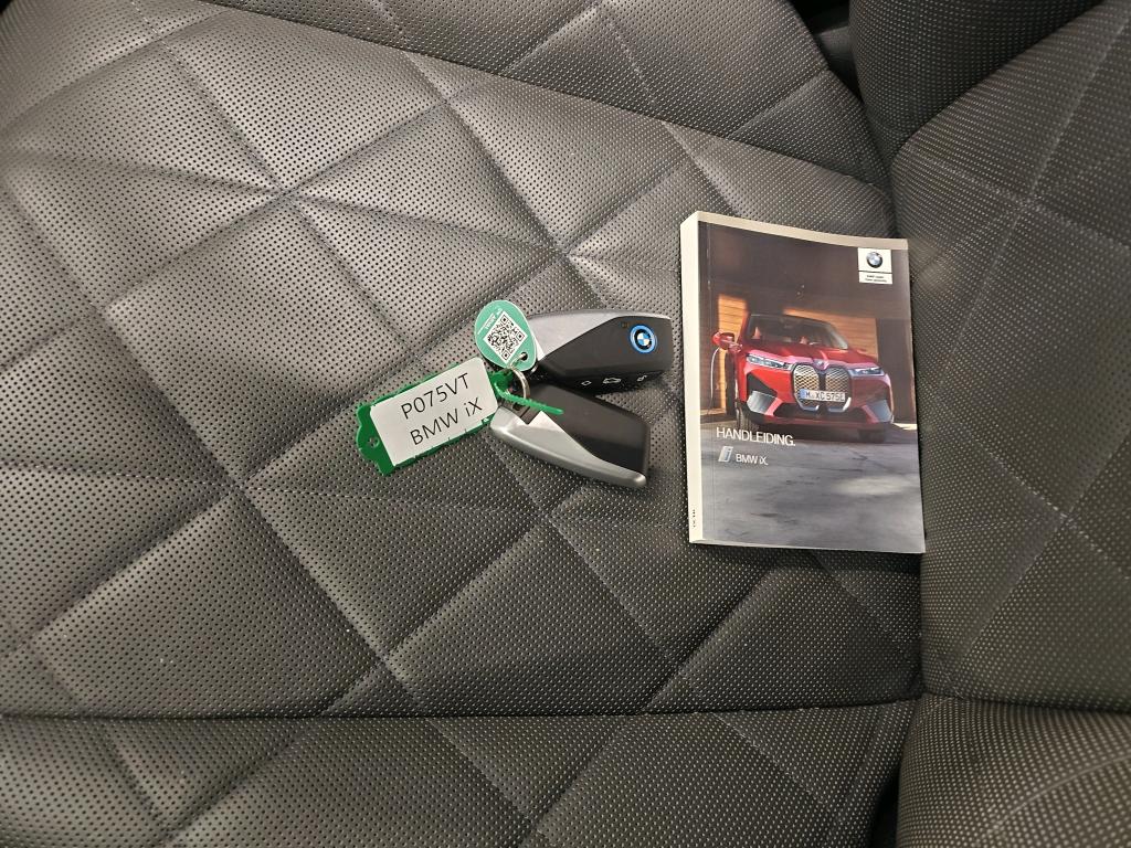 Foto 4 van BMW iX