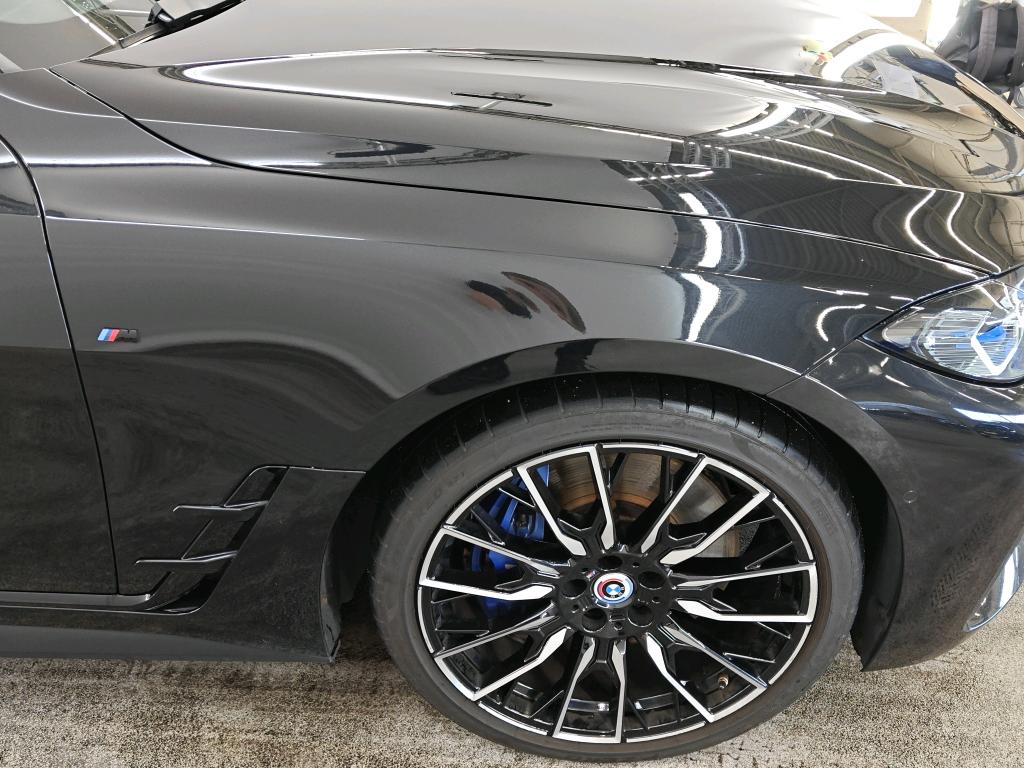Foto 13 van BMW i4