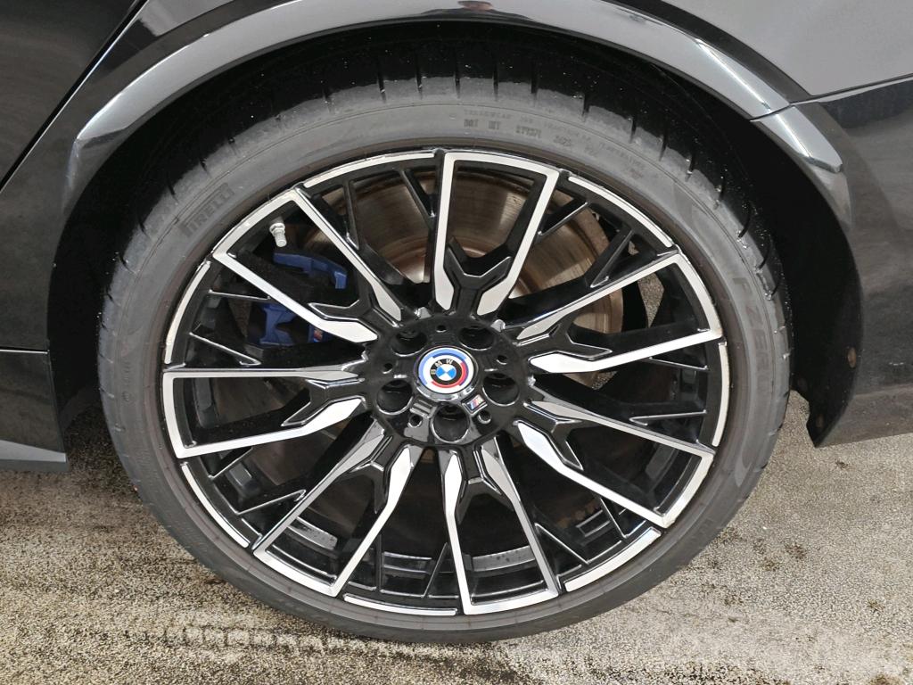 Foto 15 van BMW i4