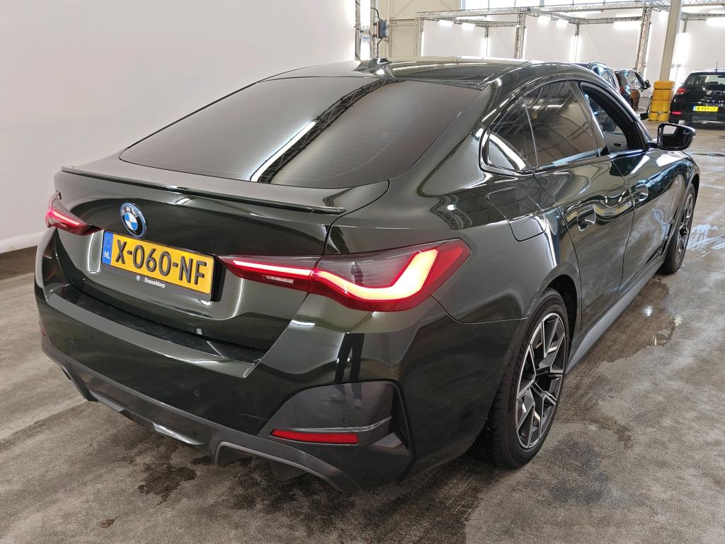 Photo 3 of BMW i4