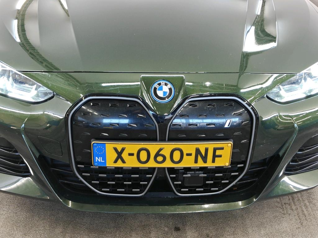 Photo 6 of BMW i4