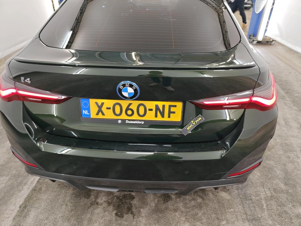 Photo 33 of BMW i4