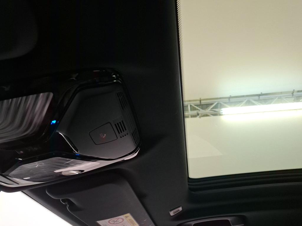 Foto 11 van BMW ix3