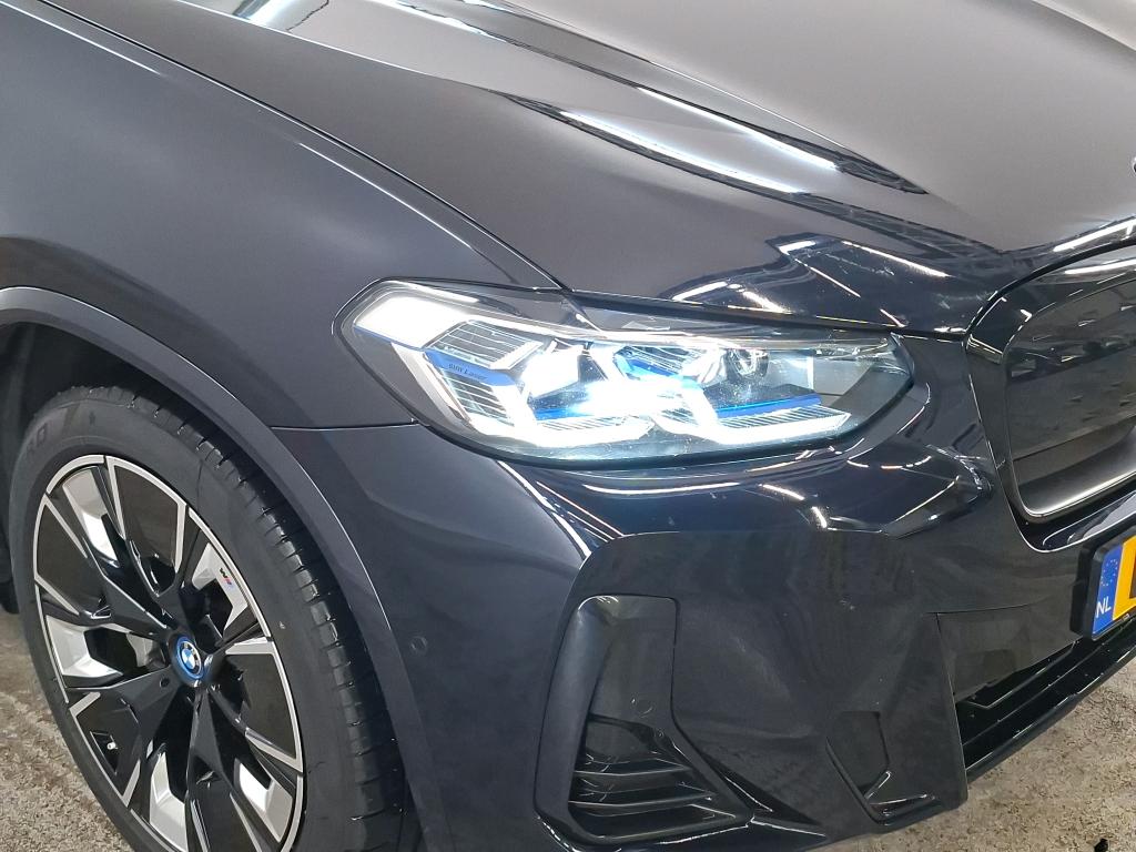 Foto 12 van BMW ix3