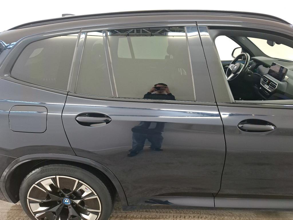 Foto 27 van BMW ix3