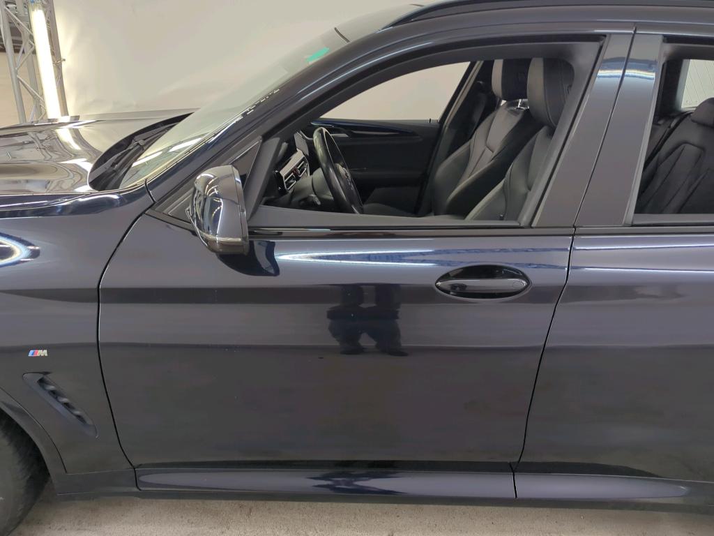Foto 32 van BMW ix3