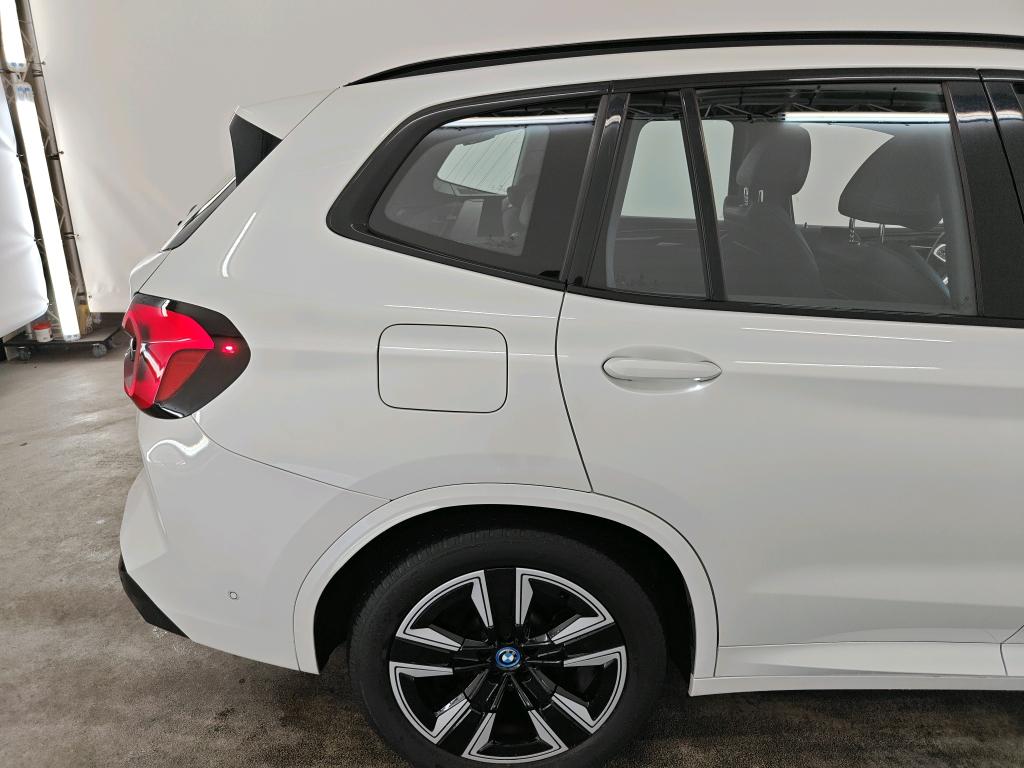 Foto 9 van BMW ix3