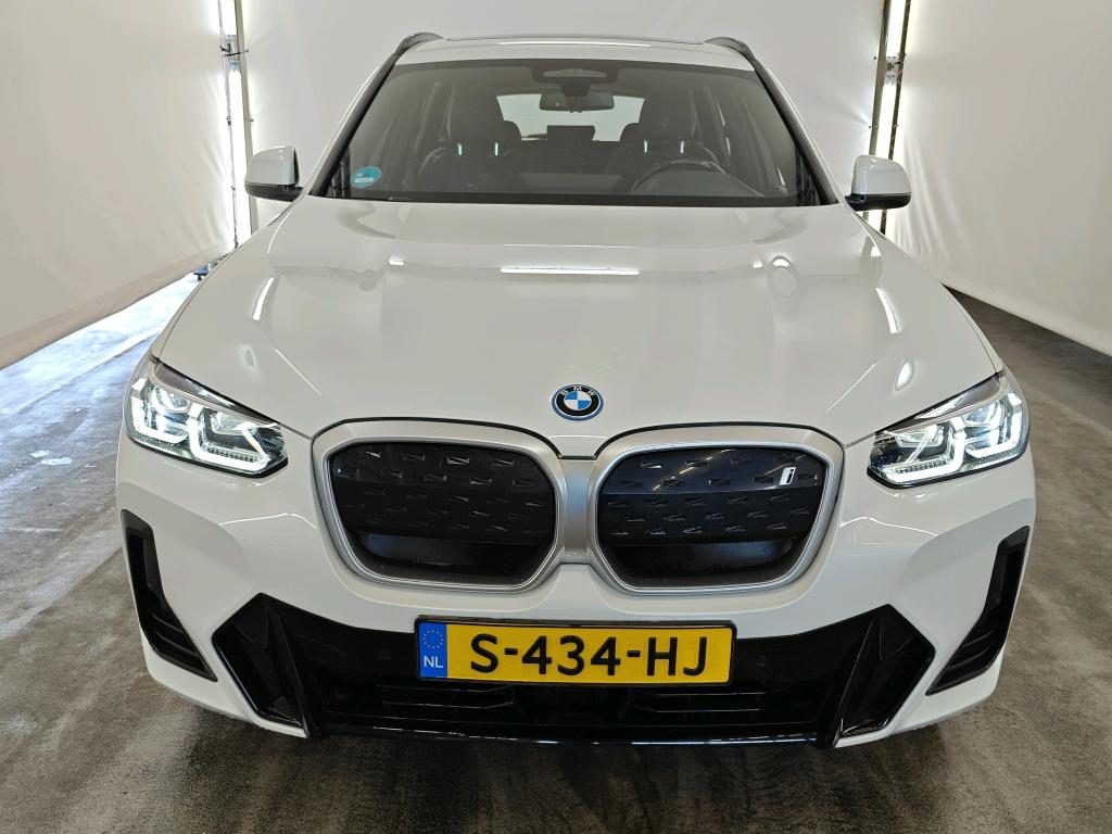 Foto 17 van BMW ix3