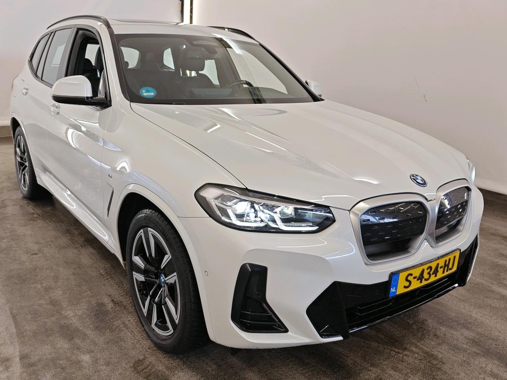 Foto 18 van BMW ix3