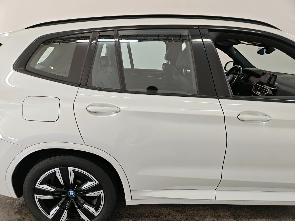 Foto 28 van BMW ix3