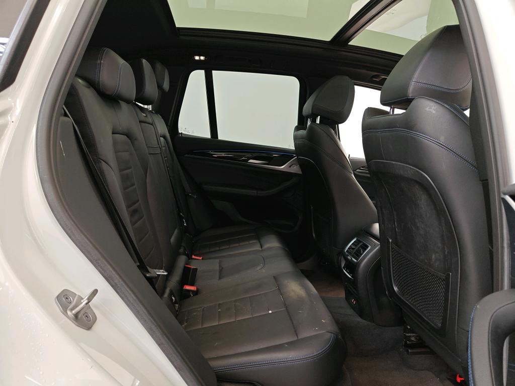 Foto 12 van BMW ix3