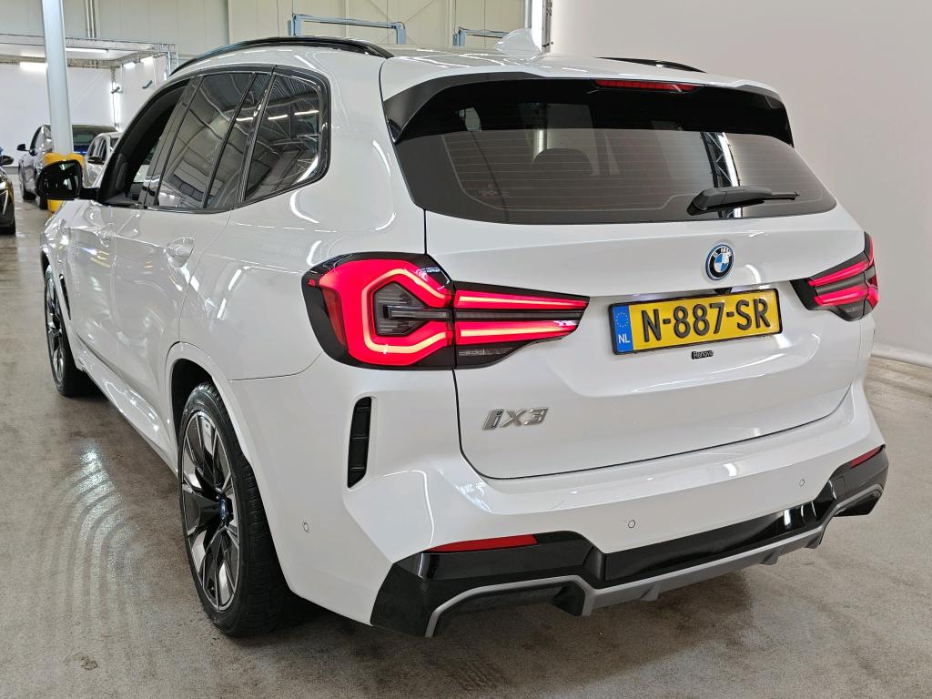 Foto 24 van BMW ix3