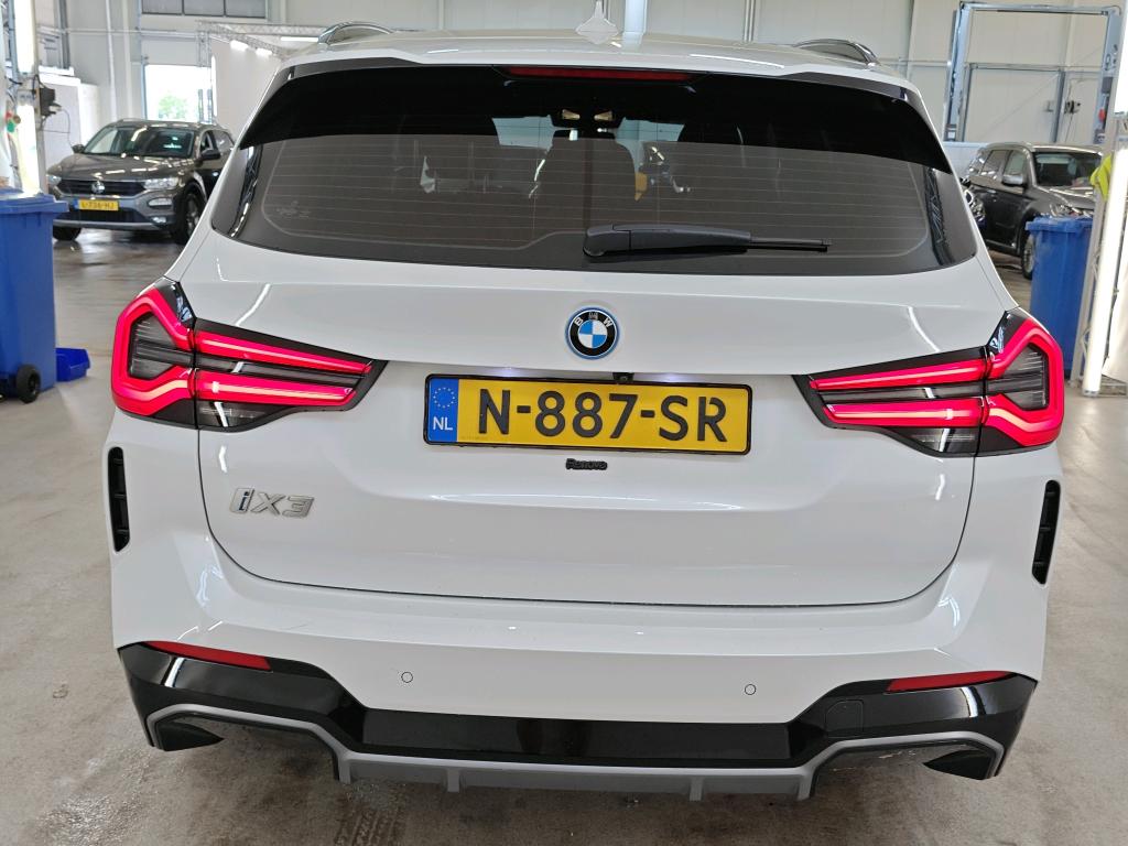 Foto 25 van BMW ix3