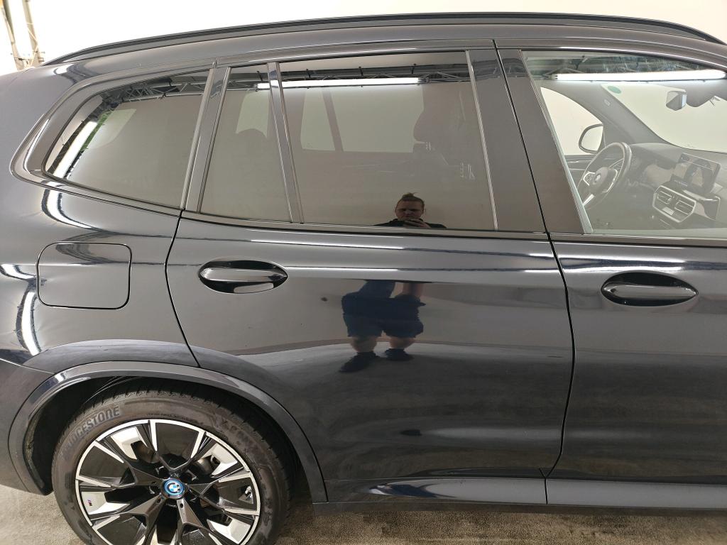 Foto 22 van BMW ix3