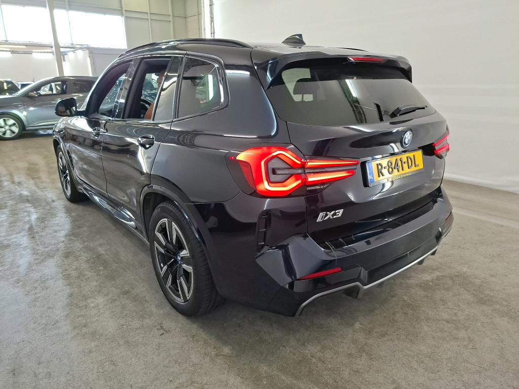 Foto 11 van BMW ix3