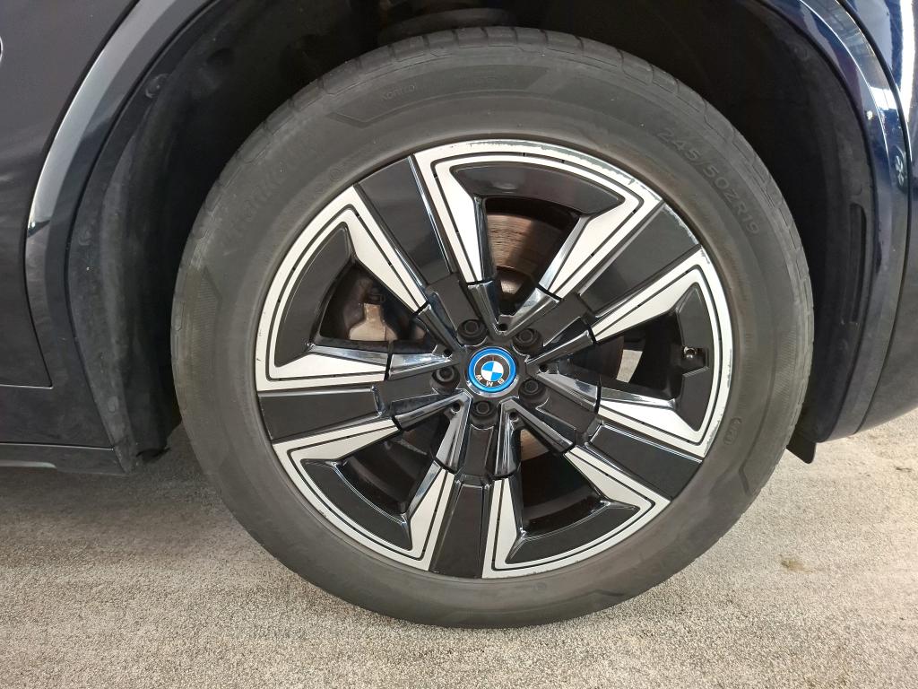 Foto 13 van BMW ix3