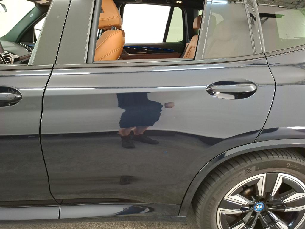 Foto 27 van BMW ix3