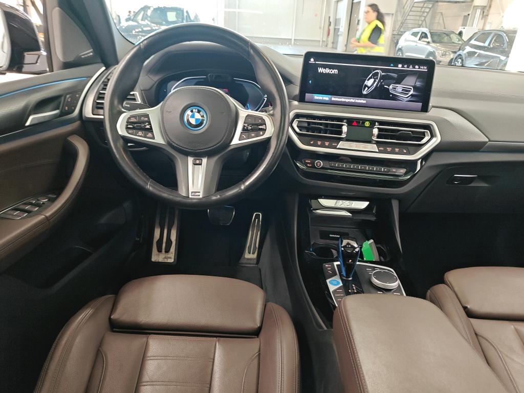 Foto 25 van BMW ix3