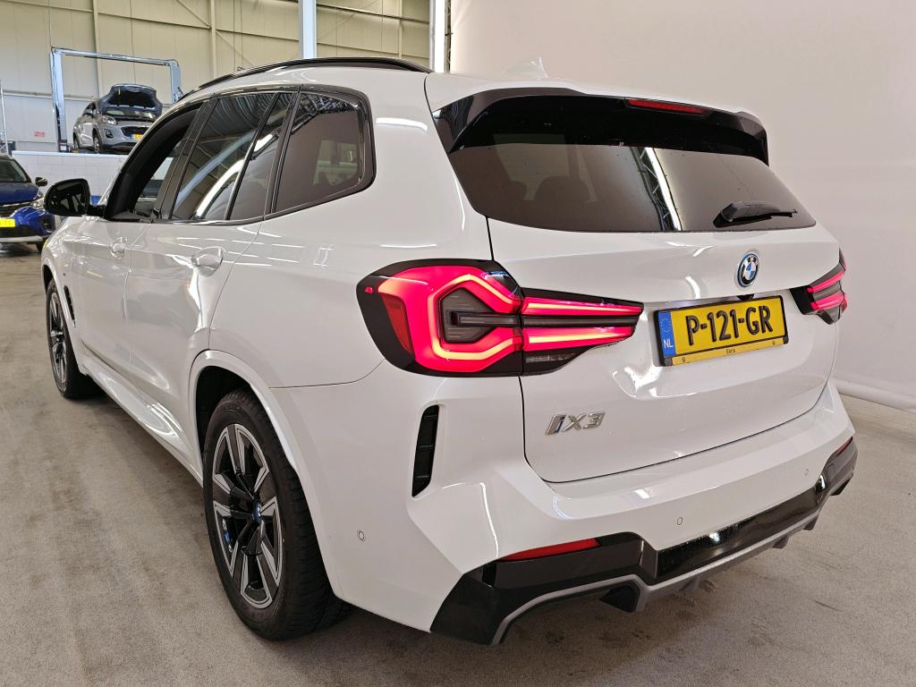 Foto 17 van BMW ix3