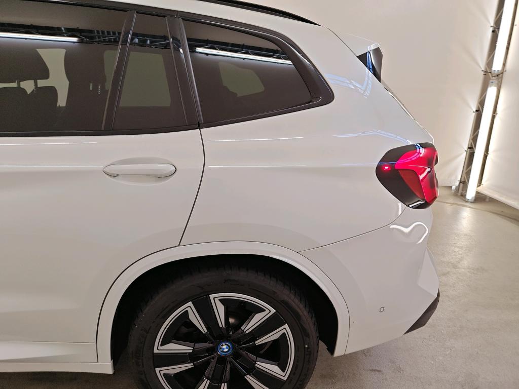 Foto 26 van BMW ix3