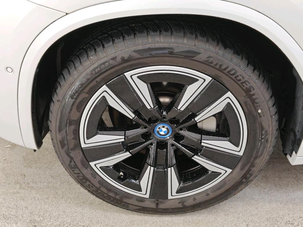 Foto 29 van BMW ix3