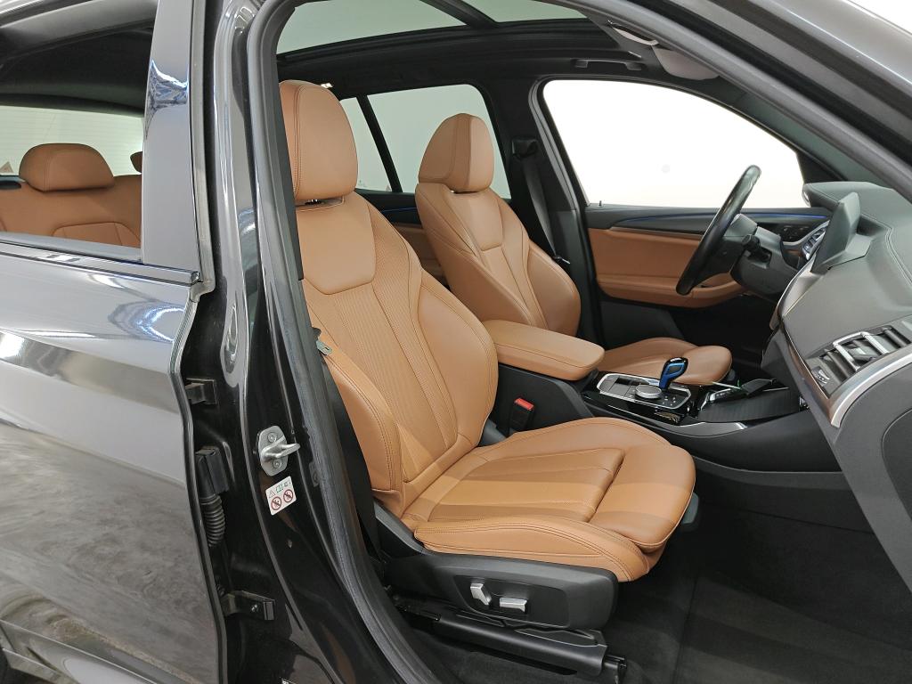 Foto 4 van BMW ix3