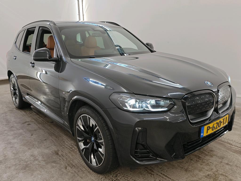 Foto 21 van BMW ix3