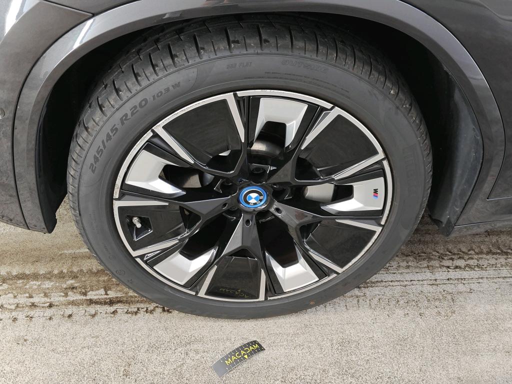 Foto 33 van BMW ix3