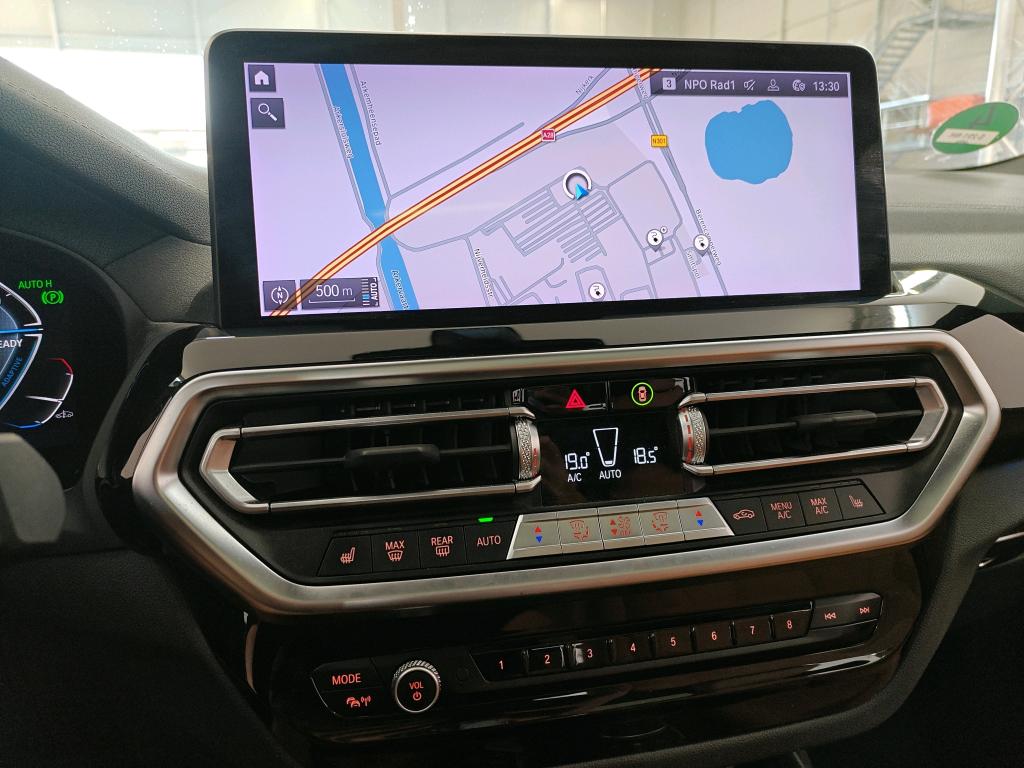 Foto 12 van BMW ix3