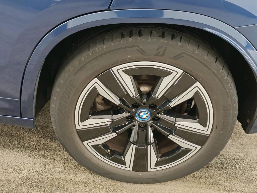 Foto 22 van BMW ix3
