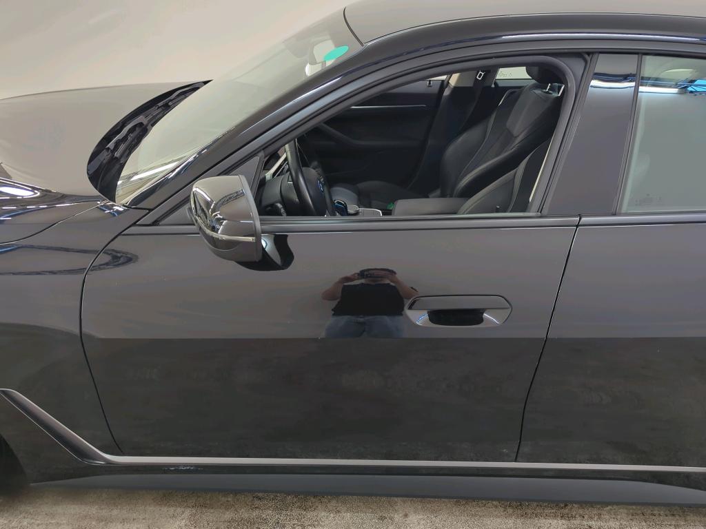 Foto 20 van BMW i4
