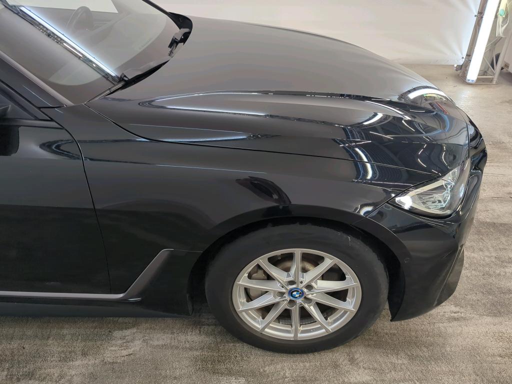 Foto 34 van BMW i4
