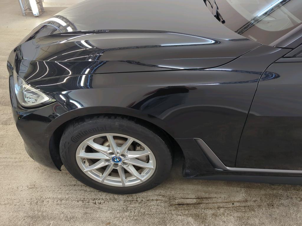 Foto 35 van BMW i4