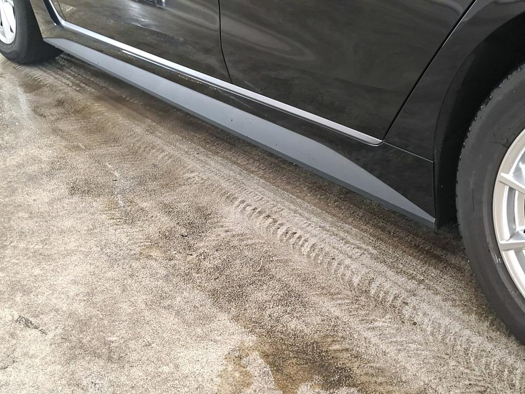 Foto 14 van BMW i4