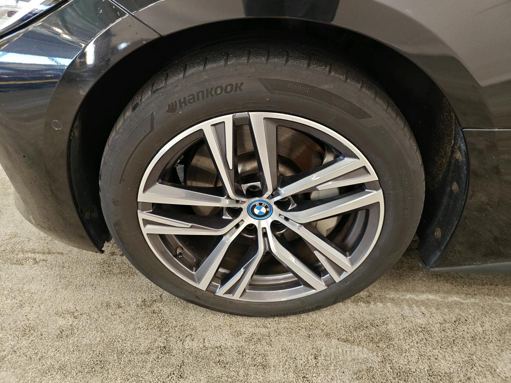 Foto 9 van BMW i4