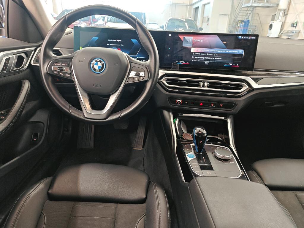 Foto 14 van BMW i4