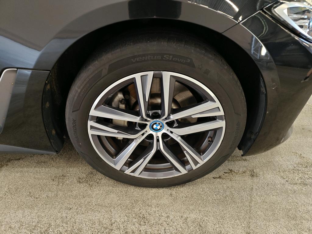 Foto 19 van BMW i4