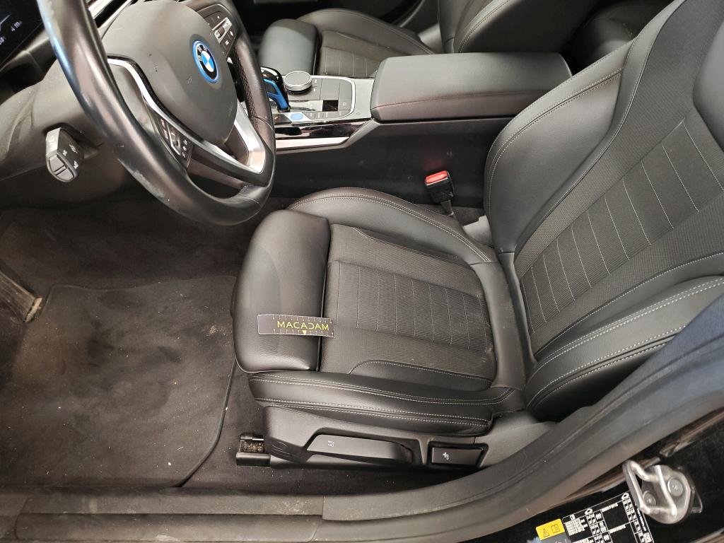 Foto 31 van BMW i4