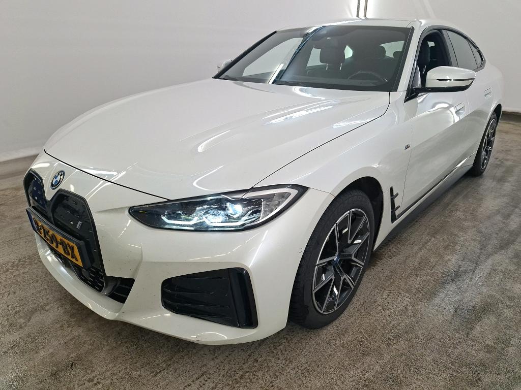 Foto 2 van BMW i4