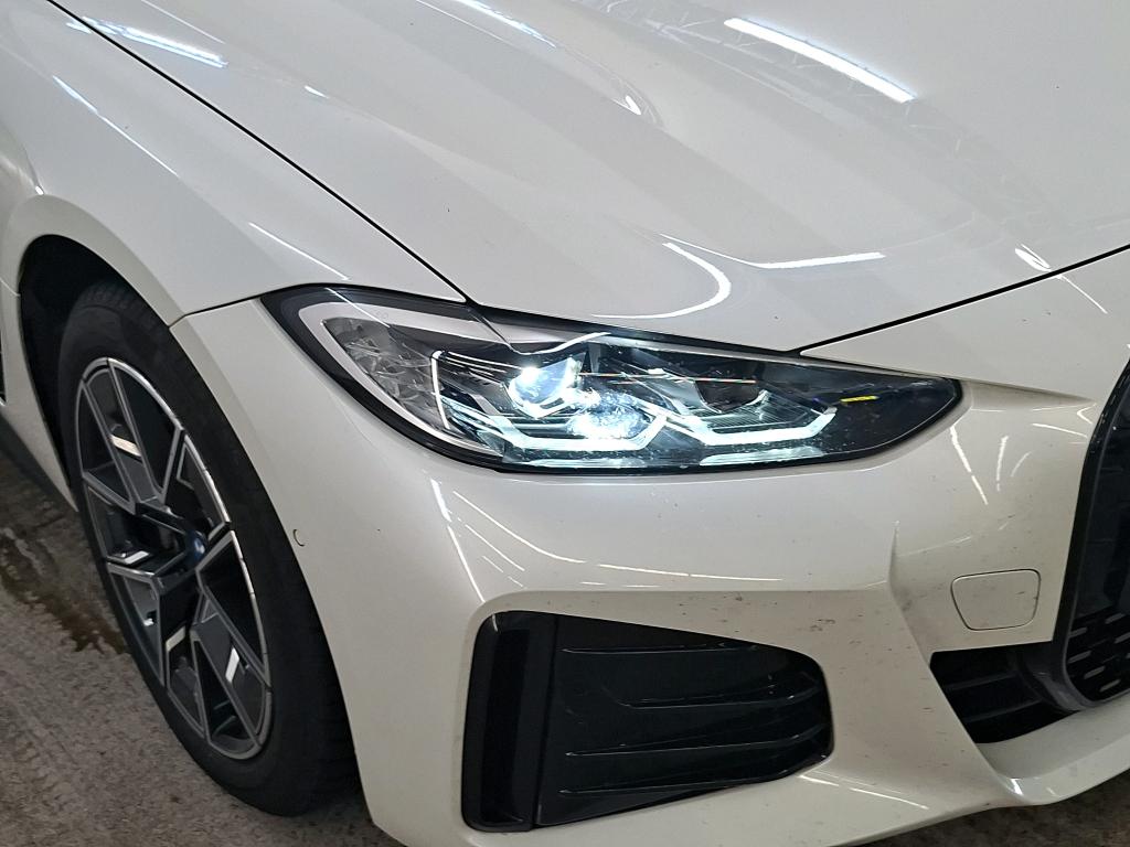 Foto 22 van BMW i4